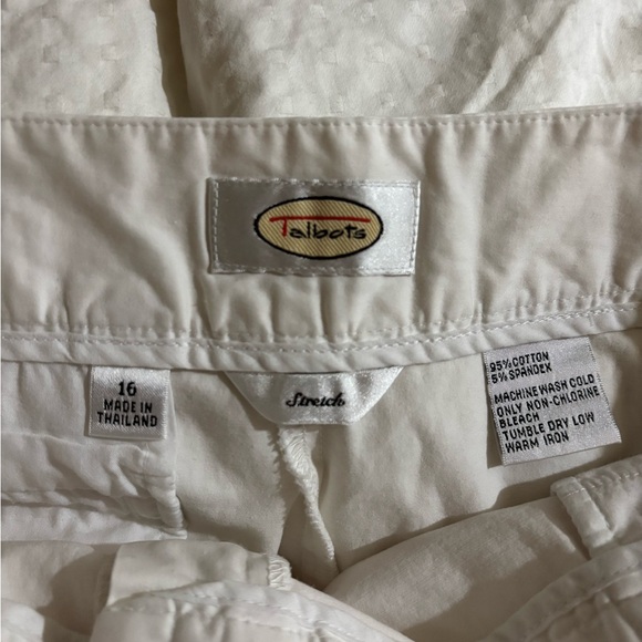 Talbots White Bermuda Shorts Tailored Knee-Length Size 16 - Picture 4 of 7